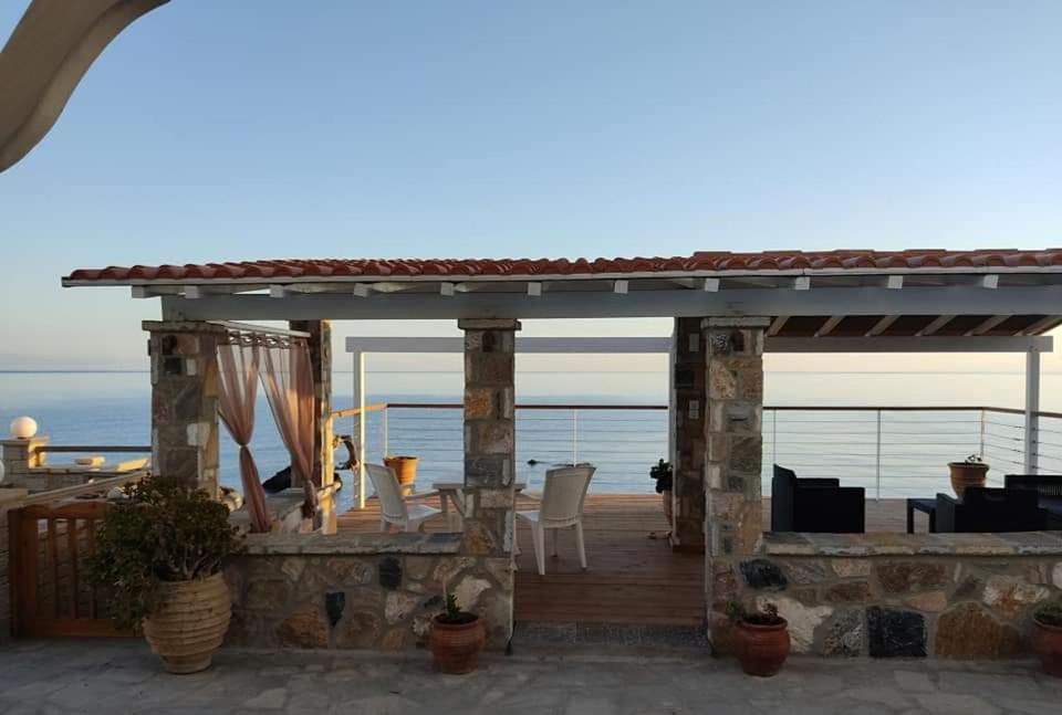 Irida Studios Agios Dimitrios  ภายนอก รูปภาพ